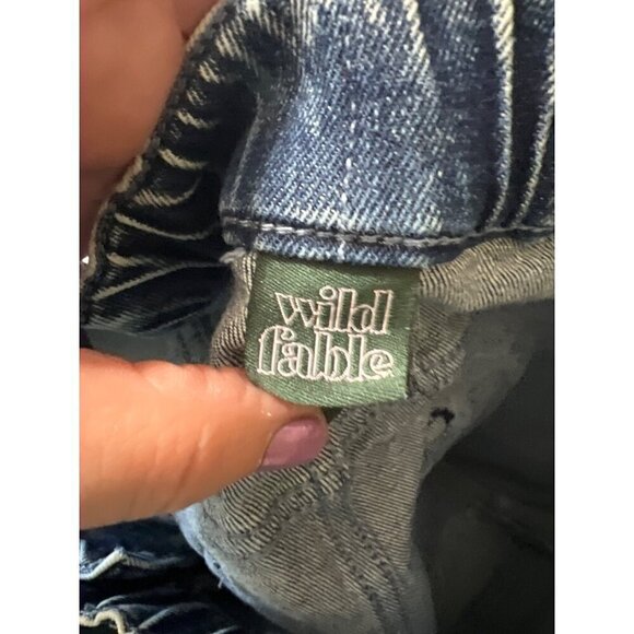 Wild Fable Womens  Acid Wash Denim Shorts Medium  Elastic Waist Summer Stretch - Picture 3 of 8